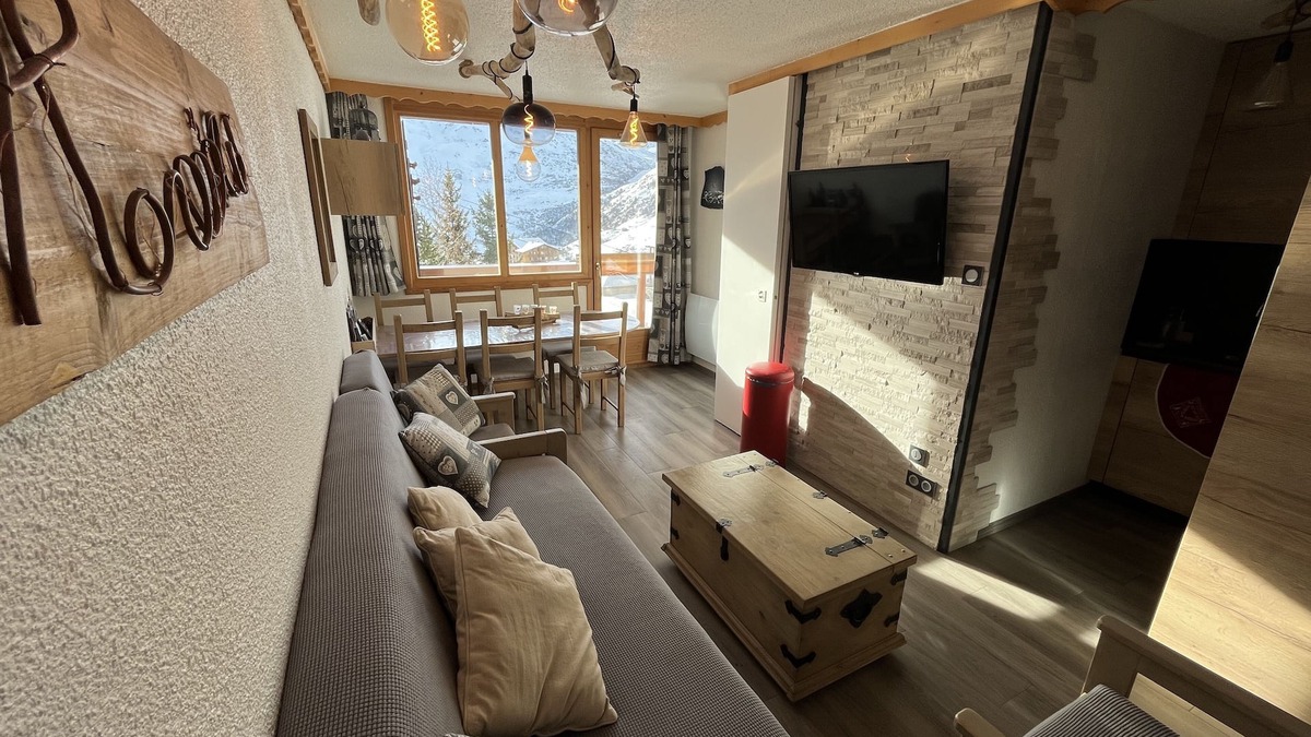 Reberty Apartment | Skis aux pieds les Ménuires 3 vallées F2+ CABINE 30M2 4 to 6 persons