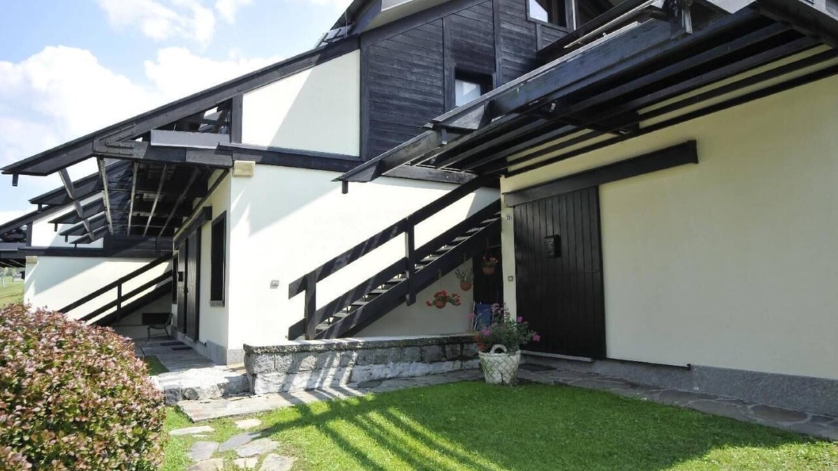 Aprica Apartment | sky apartment - Aprica