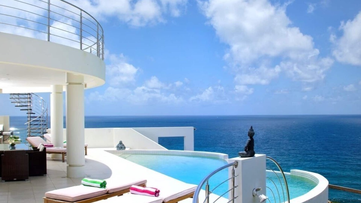 Dawn Beach Estates Villa | Sky Blue: 5 Bdrm Oceanview Villa in Dawn Beach Estates | Island Properties