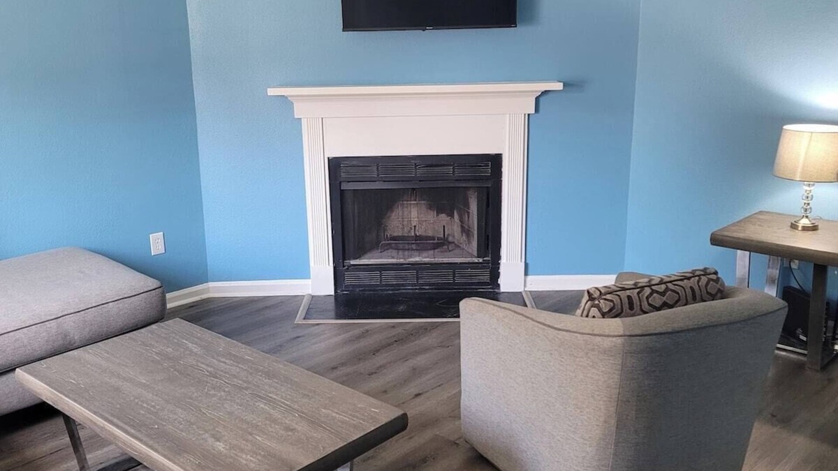 Conyers House | Sky Blue Bungalow
