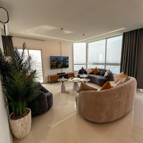 Ash Shati Apartment | Sky-high Villa فيلا عنان السماء