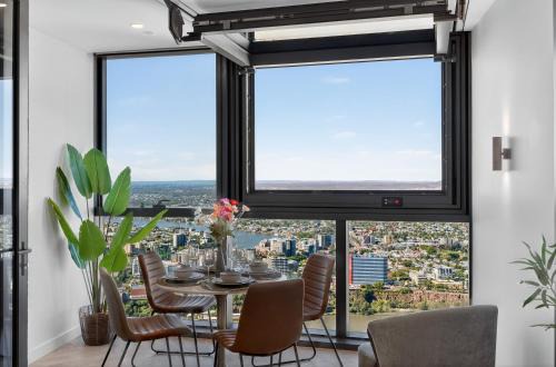 Brisbane Central Business District Apartment | Sky High Zen at Queens Wharf Level 59