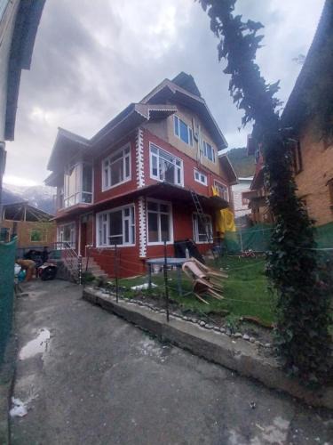 Laripora House | Sky Line Guest House Pahalgam Kashmir