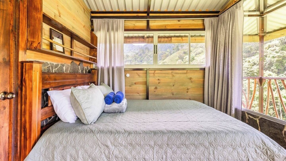 Tayutic Ski Chalet | Sky Lodge: Unforgettable Views & Private Secluded Gem In Cloud Forest
