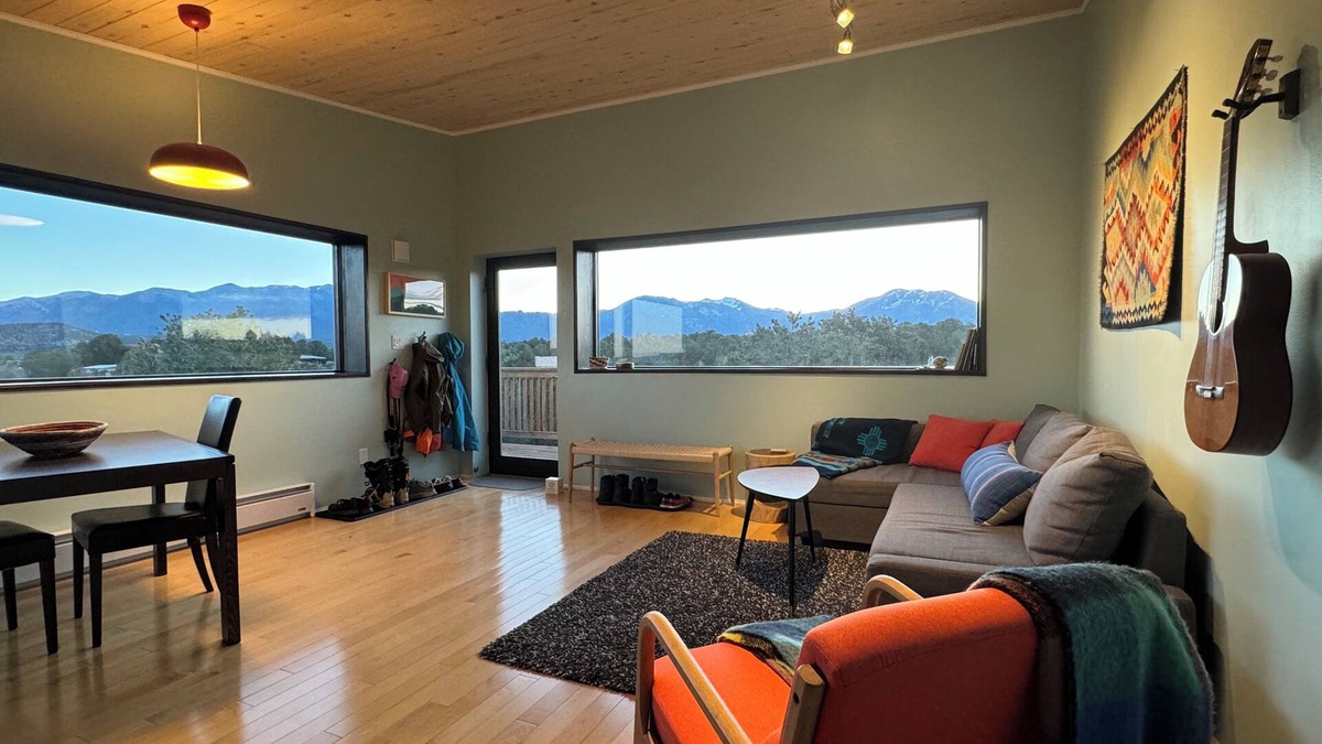 Arroyo Hondo House | Sky Nest Arroyo Hondo