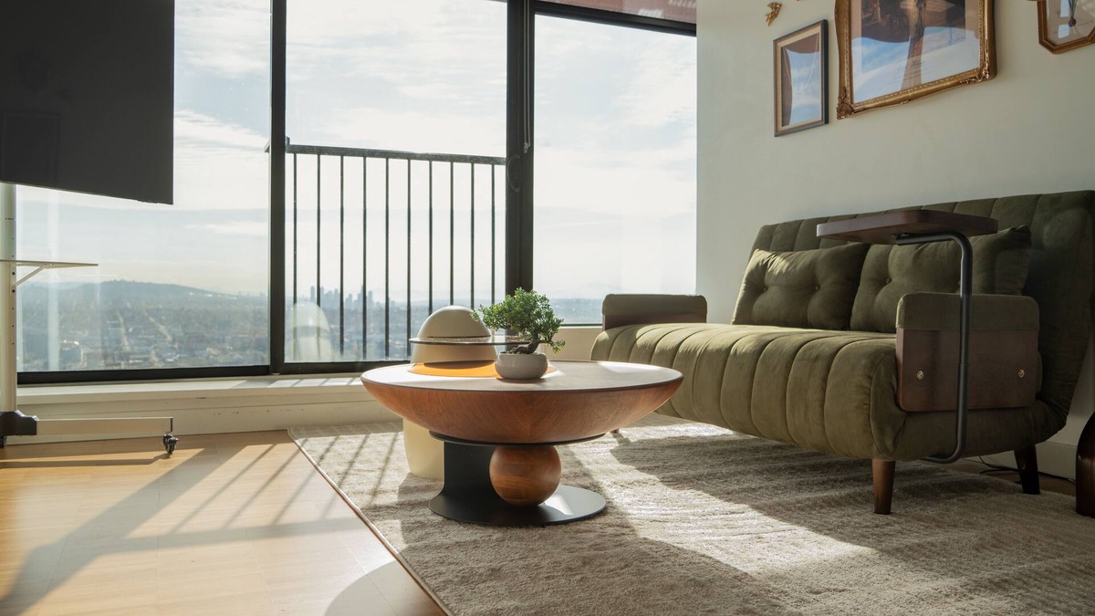 Gastown Apartment | Skyhome in Gastown | Amazing Ocean&Mountain Views