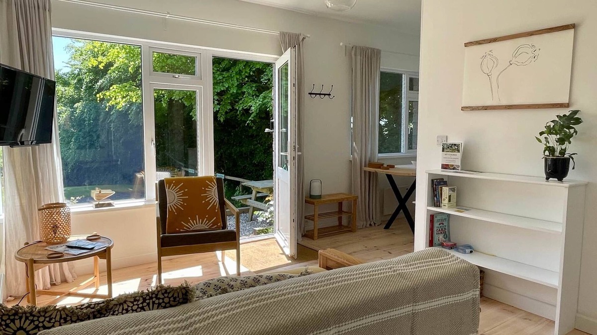 Lynton House | Skylark Cottage Moor and Sea, beautiful views over Exmoor
