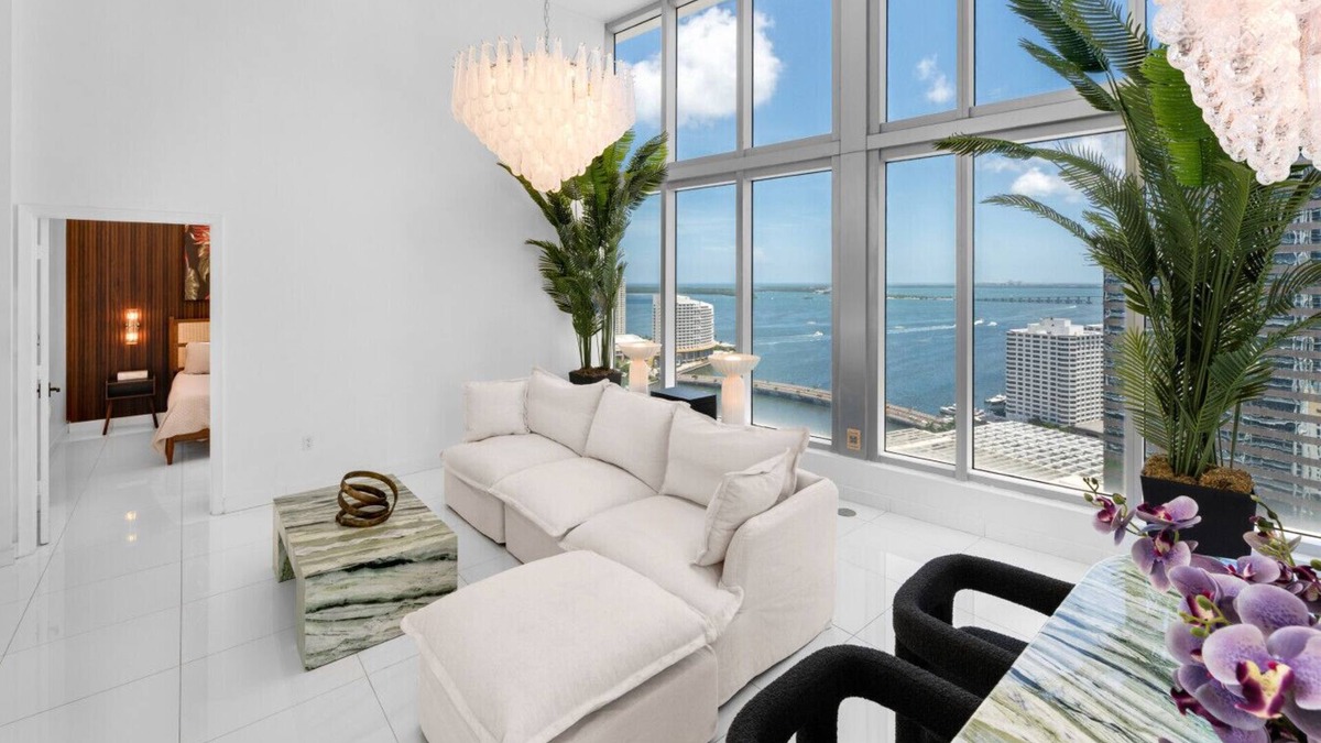 Downtown Miami Apartment | Skyline & Bayview Luxury Suite – Miami