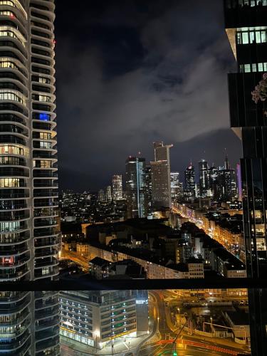Gallus Apartment | Skyline Blick Frankfurt - Nahe Messe