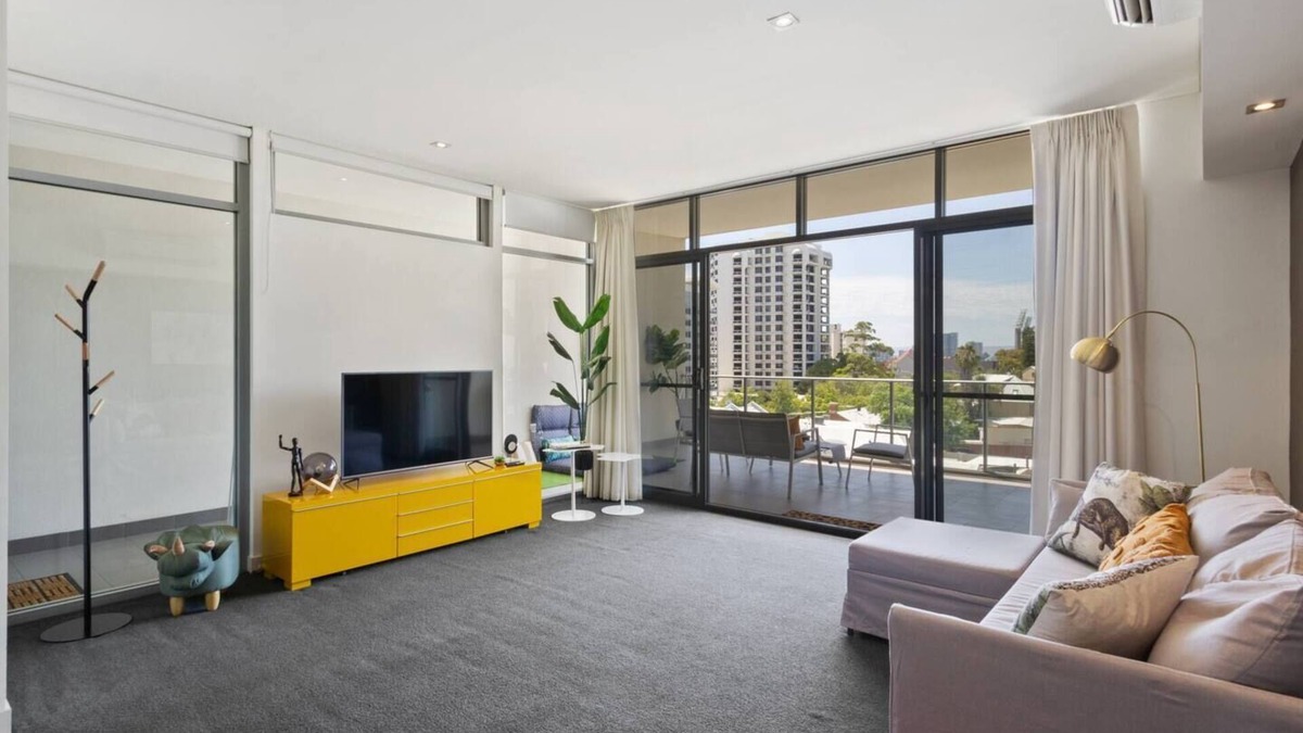 East Perth Apartment | SkylineViews 2bdrm ~ River, WACA, Optus stadium