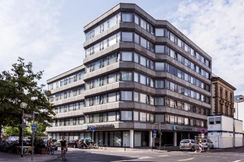 Bahnhofsviertel Apartment | Skyreach BizzStay - Wohnen am Main
