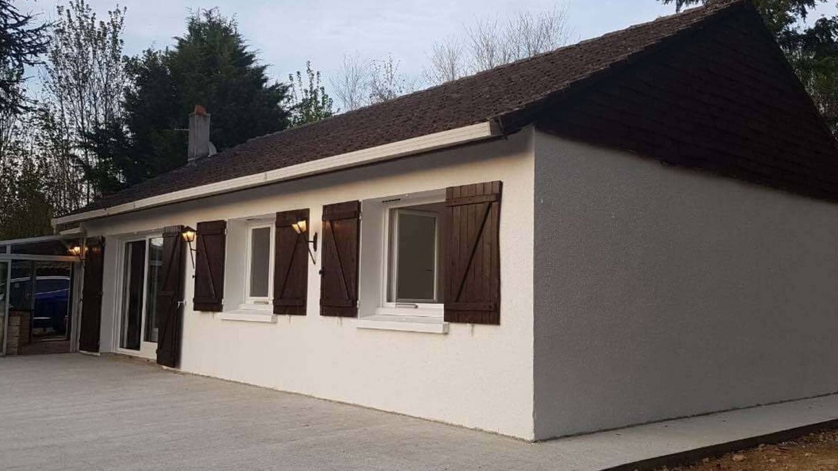 Gien House | SKYS FRANCE