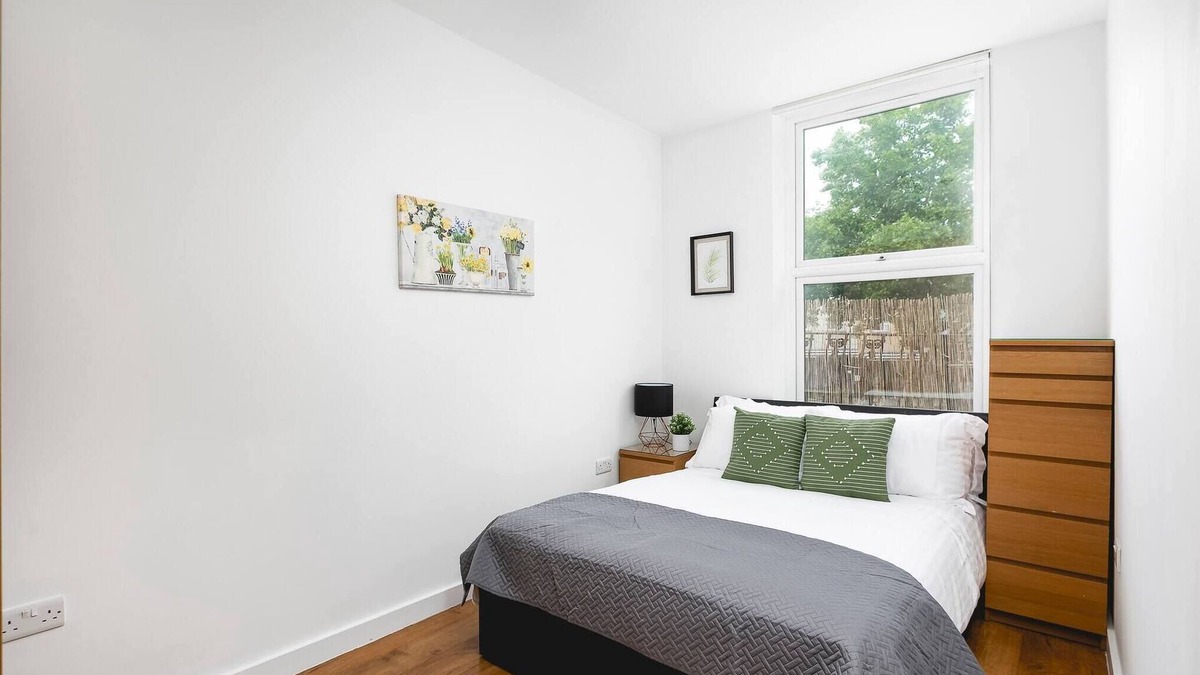 Golborne Apartment | Skyvillion - 2 Bed Apartment In Ladbroke Grove