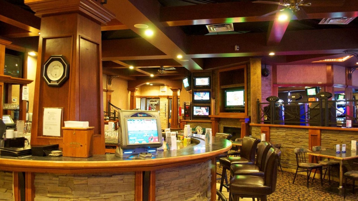 Slave Lake Hotel | Slave Lake Inn & Conference Centre