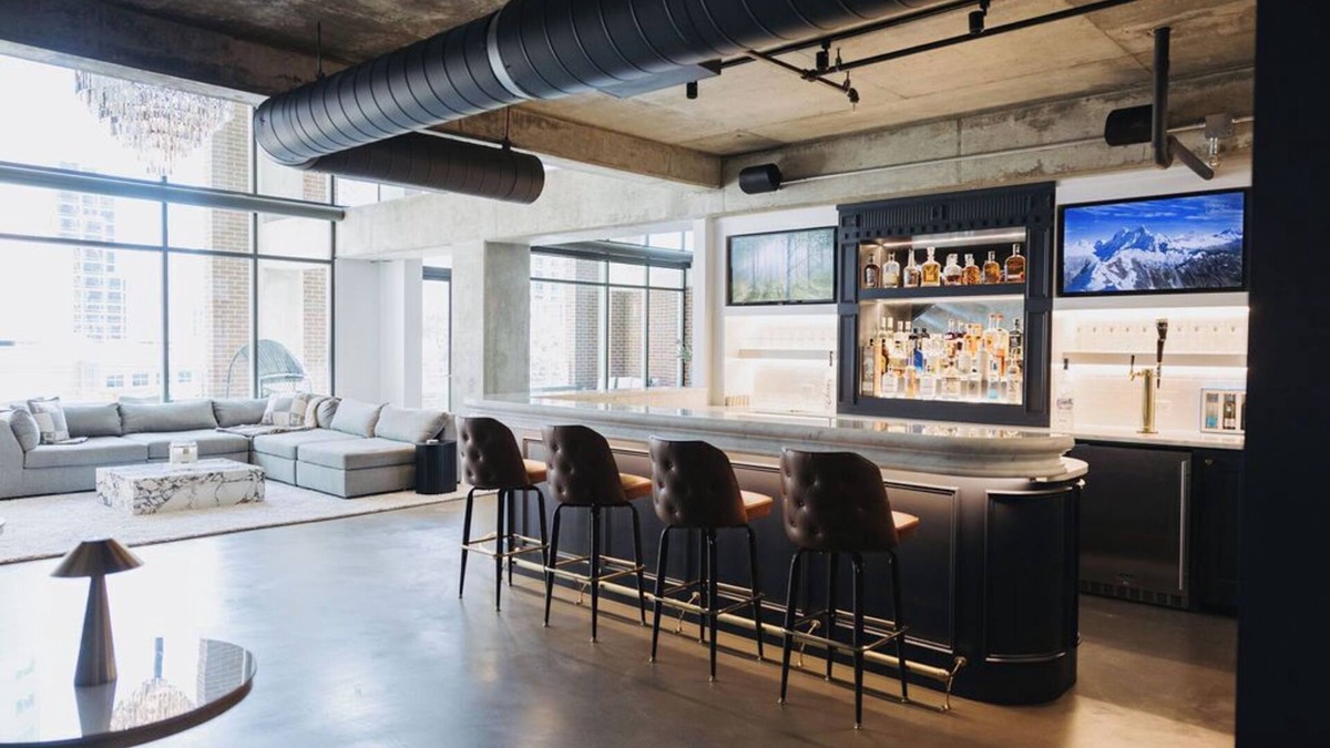 Uptown Condo | Sleek and Spacious Executive Loft with Full Bar, Theater Room, Fitness Room
