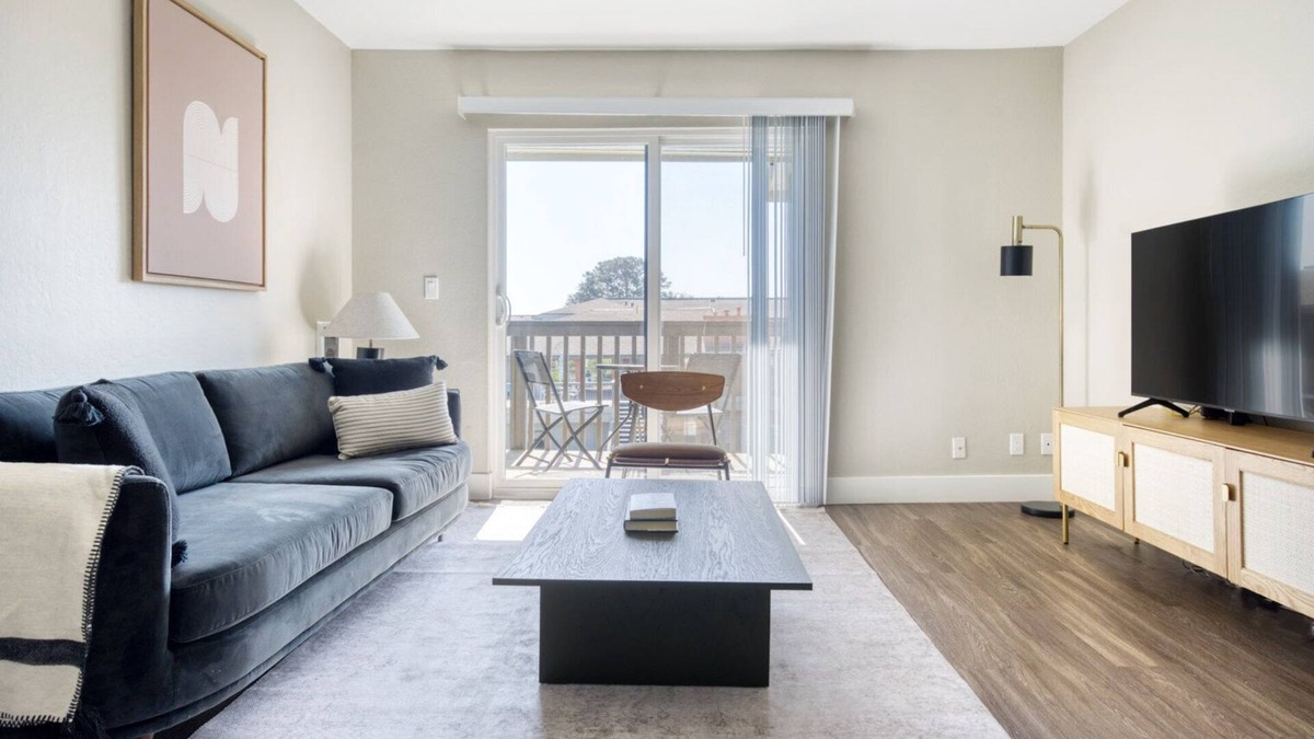 Foster City Apartment | Sleek Foster City 1BR w/Gym, Pool, W/D, near highways, by Blueground