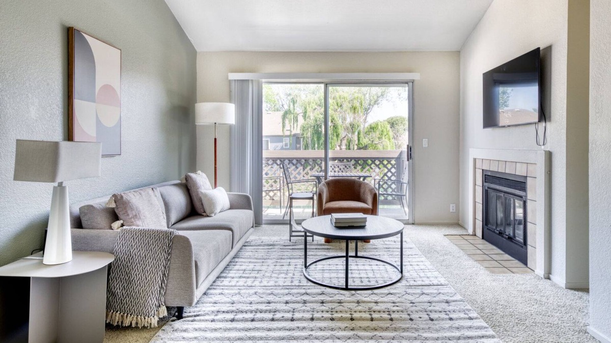 Foster City Apartment | Sleek Foster City 2BR w/Gym, Pool, Spa & W/D, near VISA, by Blueground