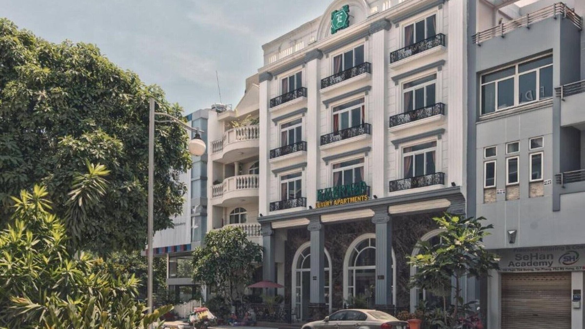 Phu My Hung House | Sleek Luxury Studio | Near SECC & Cafés