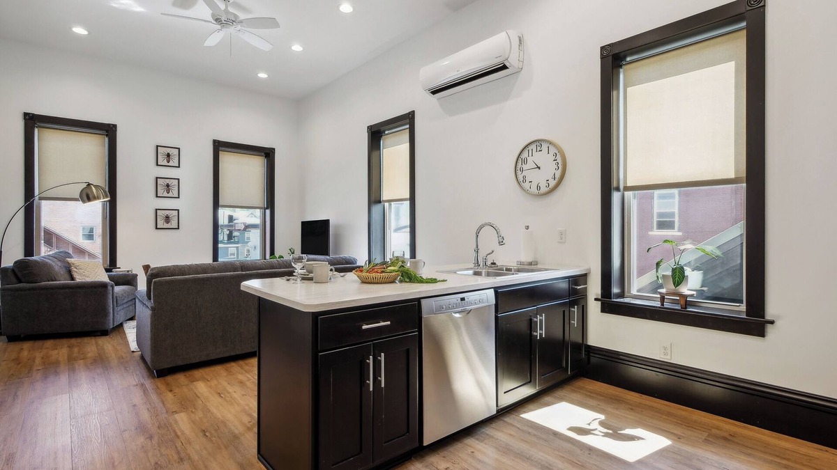Millersburg Apartment | Sleek Millersburg Apartment in Downtown!