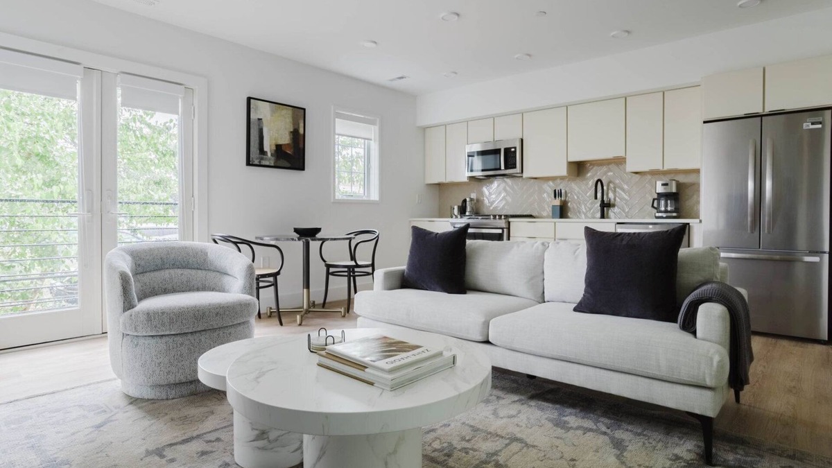 Navy Yard Apartment | Sleek Navy Yard 1BR w/W/D, near Dining, Bars & Nightlife, by Blueground