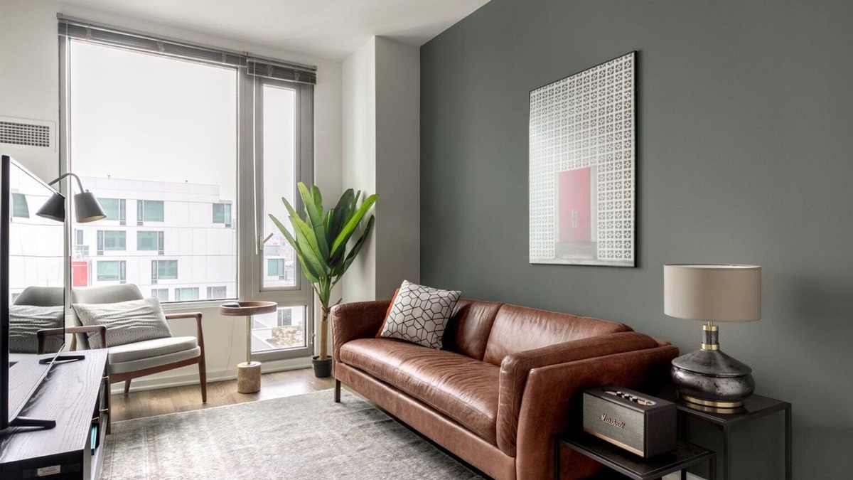 Downtown San Francisco Apartment | Sleek SoMa 1BR w/Gym, Roofdeck, W/D, nr. Muni & BART, by Blueground
