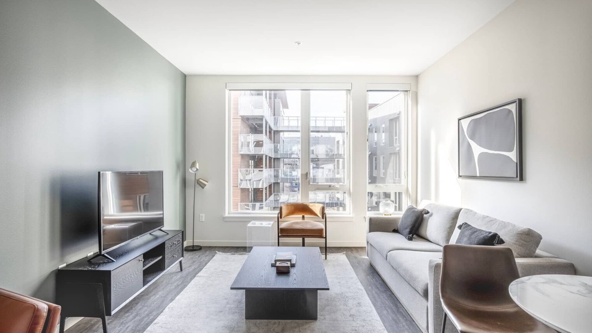South Lake Union Apartment | Sleek South Lake Union 1BR w/Gym & Lounge, nr shops, by Blueground