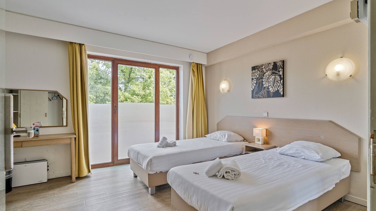 St. Genesius-Rode Apartment | Sleep & Go Brussels South - Comfort Studio - Twin