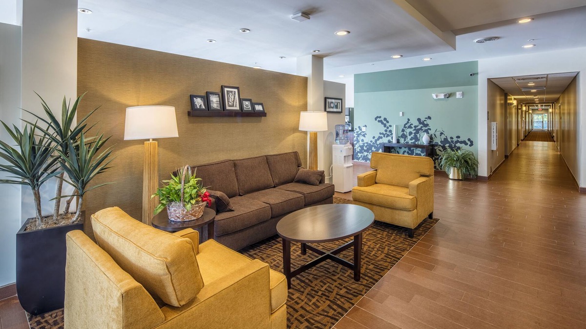East Syracuse Hotel | Sleep Inn & Suites Airport