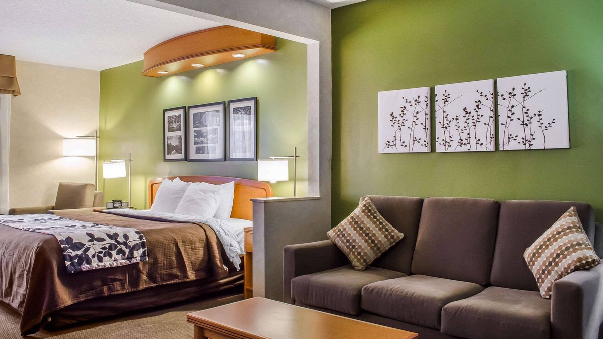 Trevose Hotel | Sleep Inn & Suites Bensalem