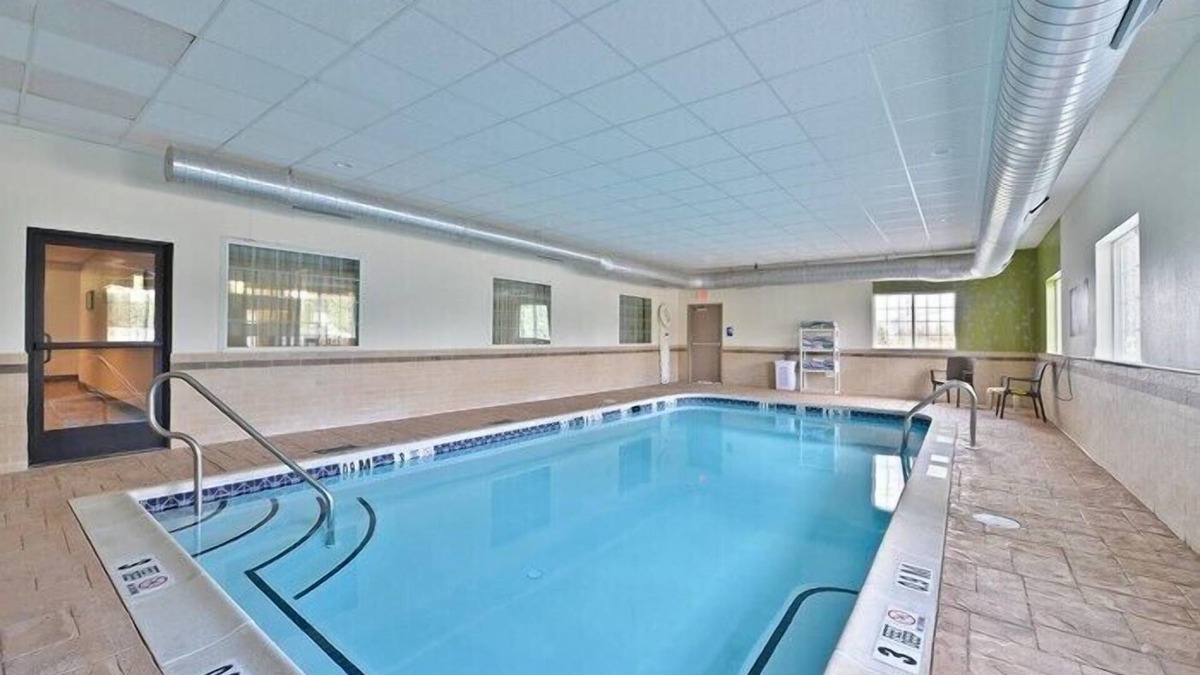 Skyline View Hotel | Sleep Inn & Suites Harrisburg - Hershey North