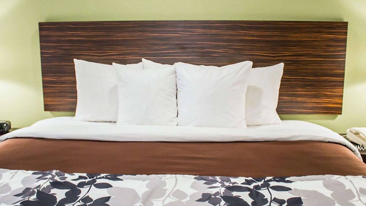 Summersville Hotel | Sleep Inn Summersville - New River Gorge Area