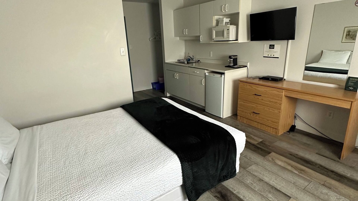 Steinbach Hotel | Sleep Suite Motel