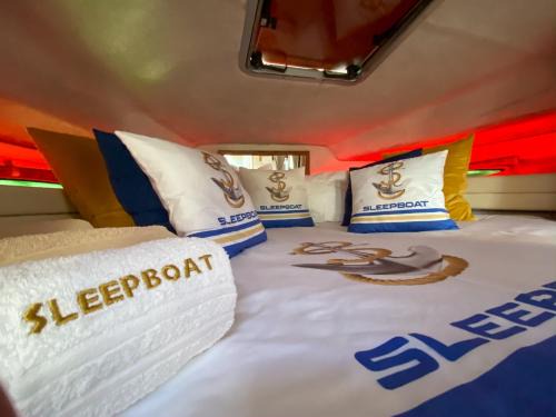 Campanha Boat Rental | SLEEPBOAT Barco Hotel