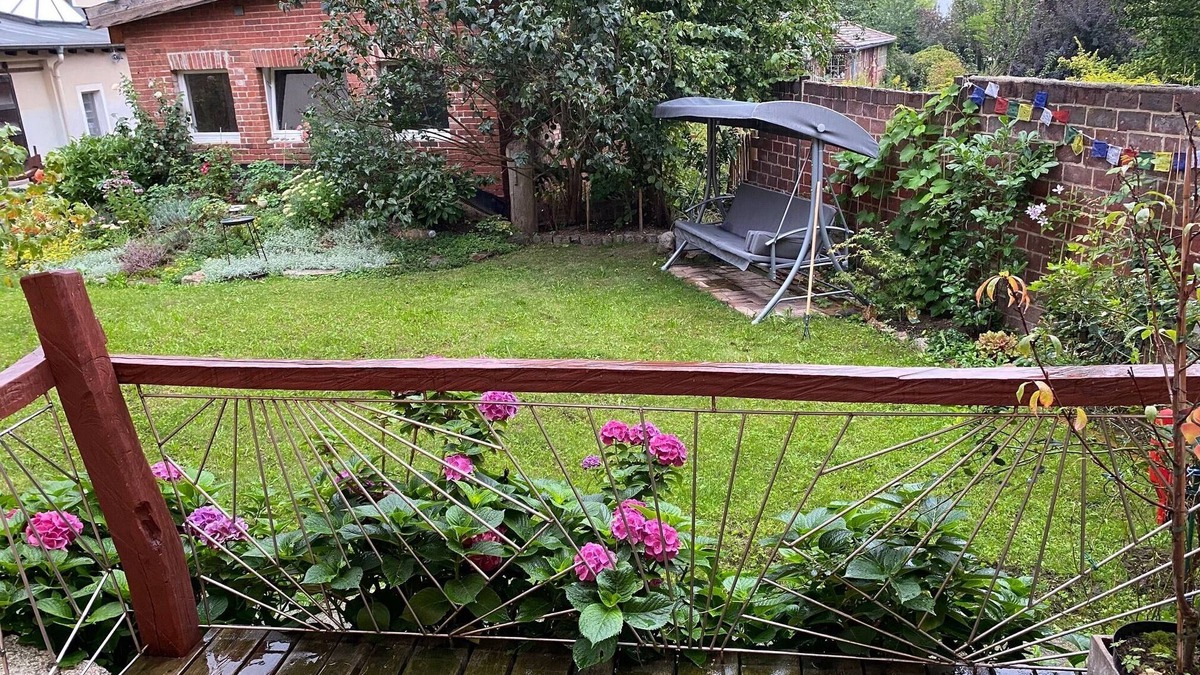 Nikolaivorstadt Apartment | Sleeping with a garden in a historic old town house