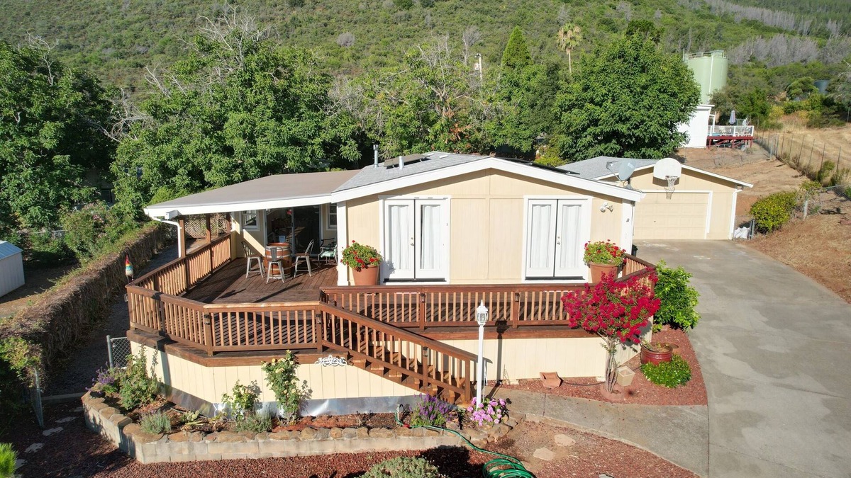 Kelseyville House | Sleeps 10, lake views, gameroom and more! Pet-friendly+free watercraft parking!