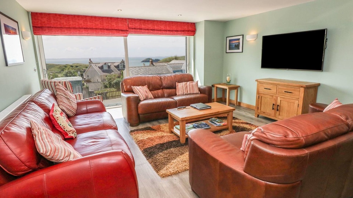 Solva House | Sleeps 10 Luxury 3-storey house, a private hot tub, fantastic sea views in Solva