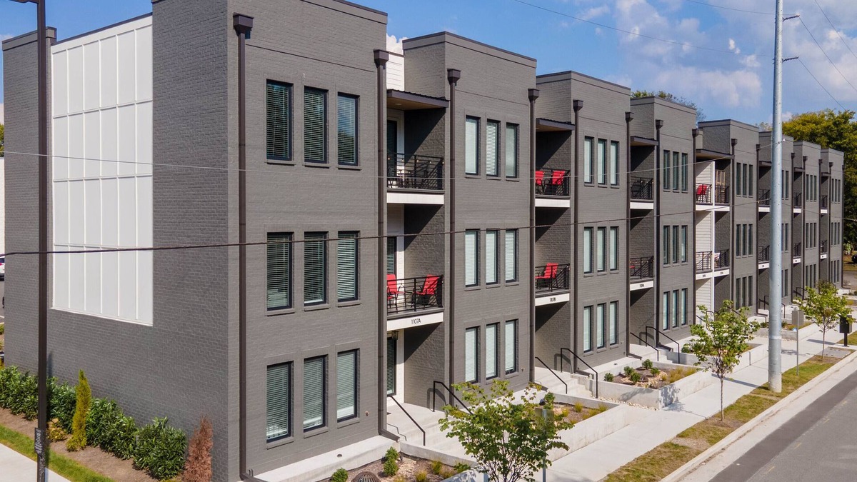 Eastwood House | *SLEEPS 12* Keep the Secret *EAST NASH6* 4BR* 4BA*