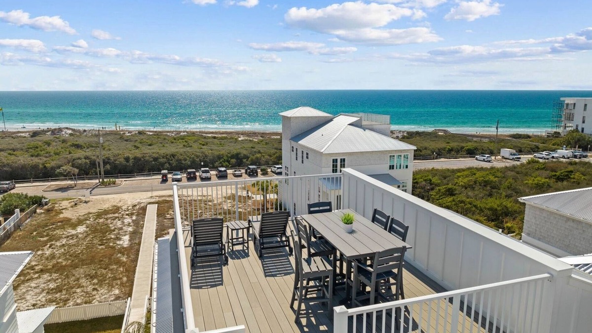 Inlet Beach House | Sleeps 24, Pool, Rooftop & Minutes to 30A Hotspots | The Palm 30A by AvantStay