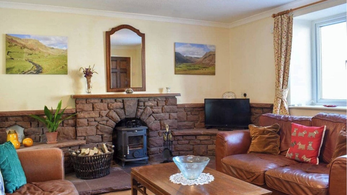 Orton House | Sleeps 6 in the Cumbria Lake District and Yorkshire Dales National Parks.
