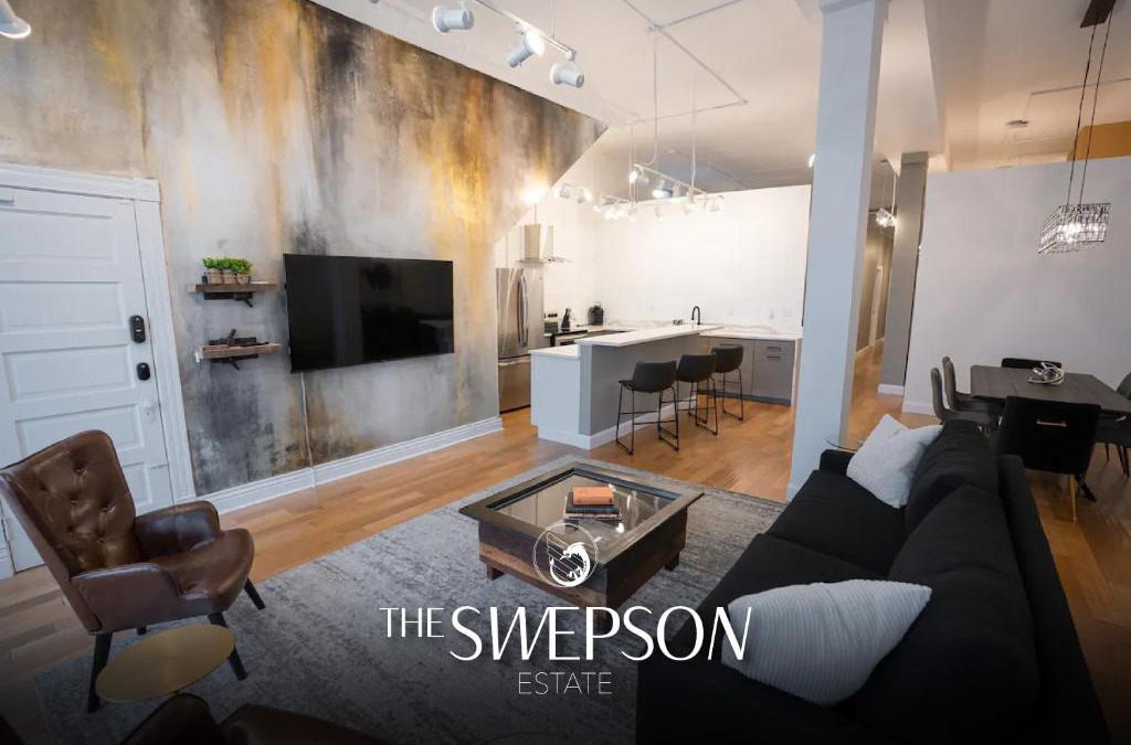 Shelby Park House | Sleeps18 9Beds 7BR 4BA Swepson Estate