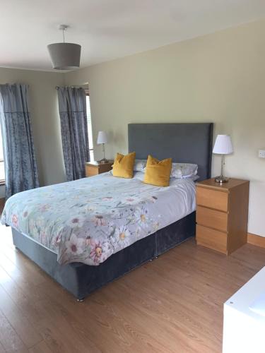 Laragh House | Sliabh Amharc