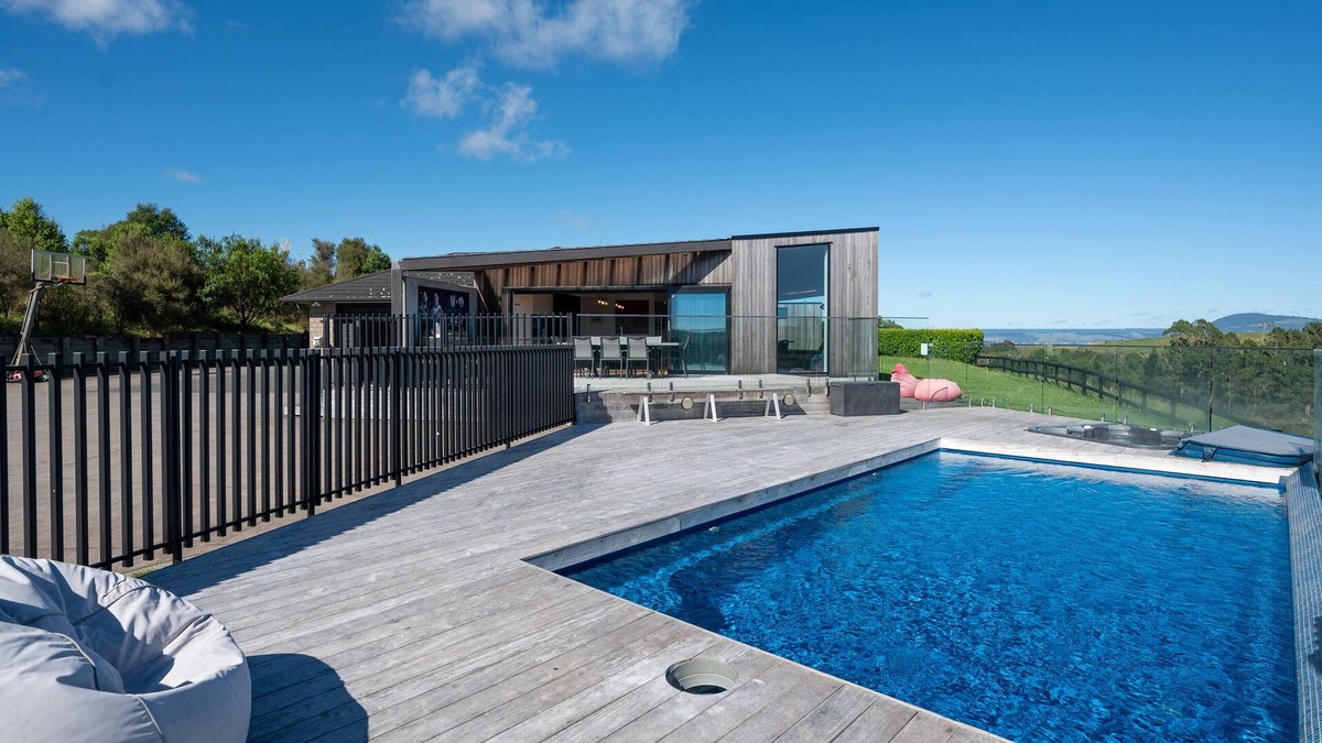 Tikitere House | Slice of Heaven - Rotorua Holiday Home