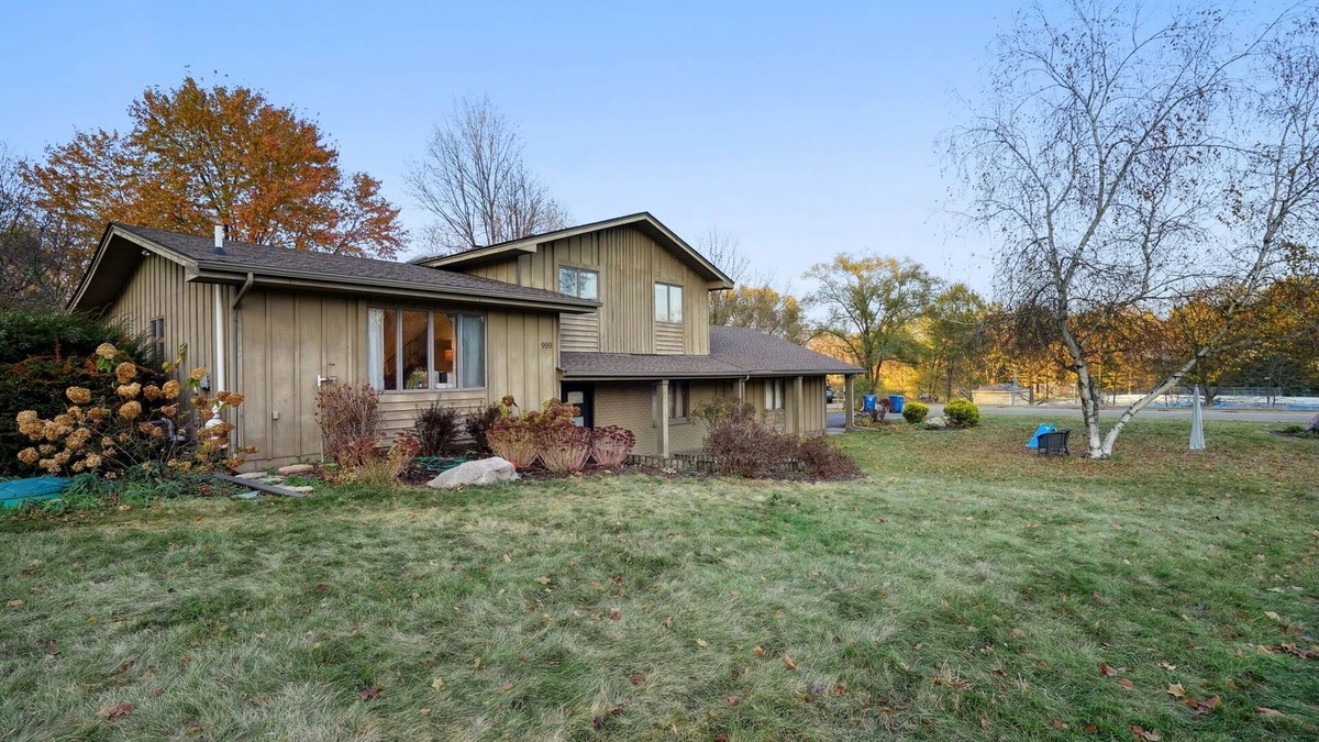 Mendota Heights House | Slice of MN Nice 6 MN to MSP Dog Friendly
