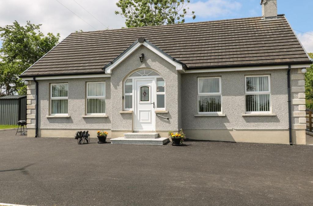 Magherafelt House | Slieve Gallion Cottage