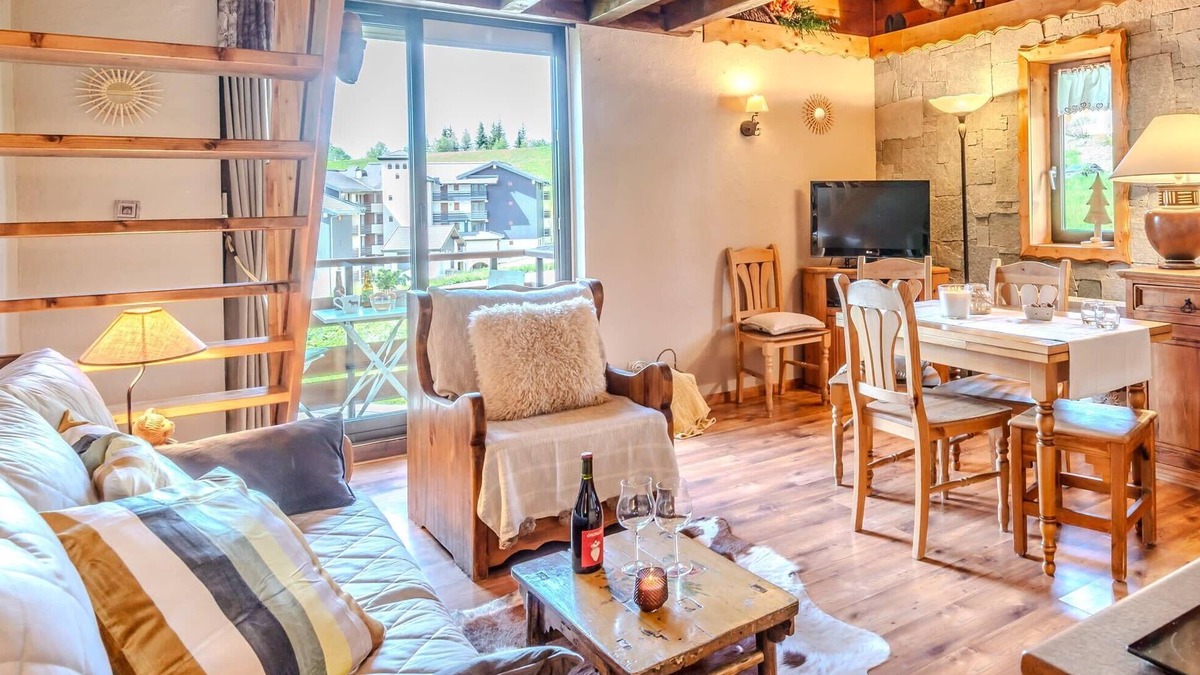 Manigod Apartment | Slow Chalet Etale Ski in-out Duplex, Mountain View Balcony, & Free parking