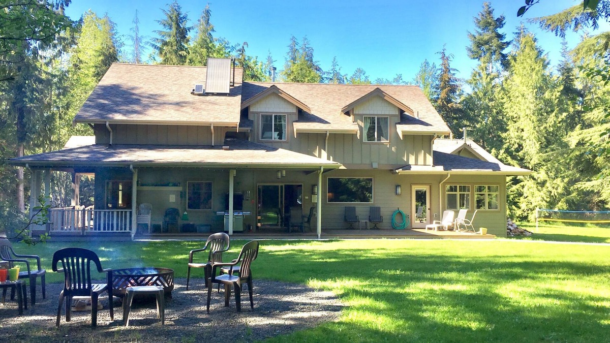 Port Angeles House | Slow Down & Rejuvenate! Hot Tub, Sauna & Trails at the Olympic Foothills Lodge