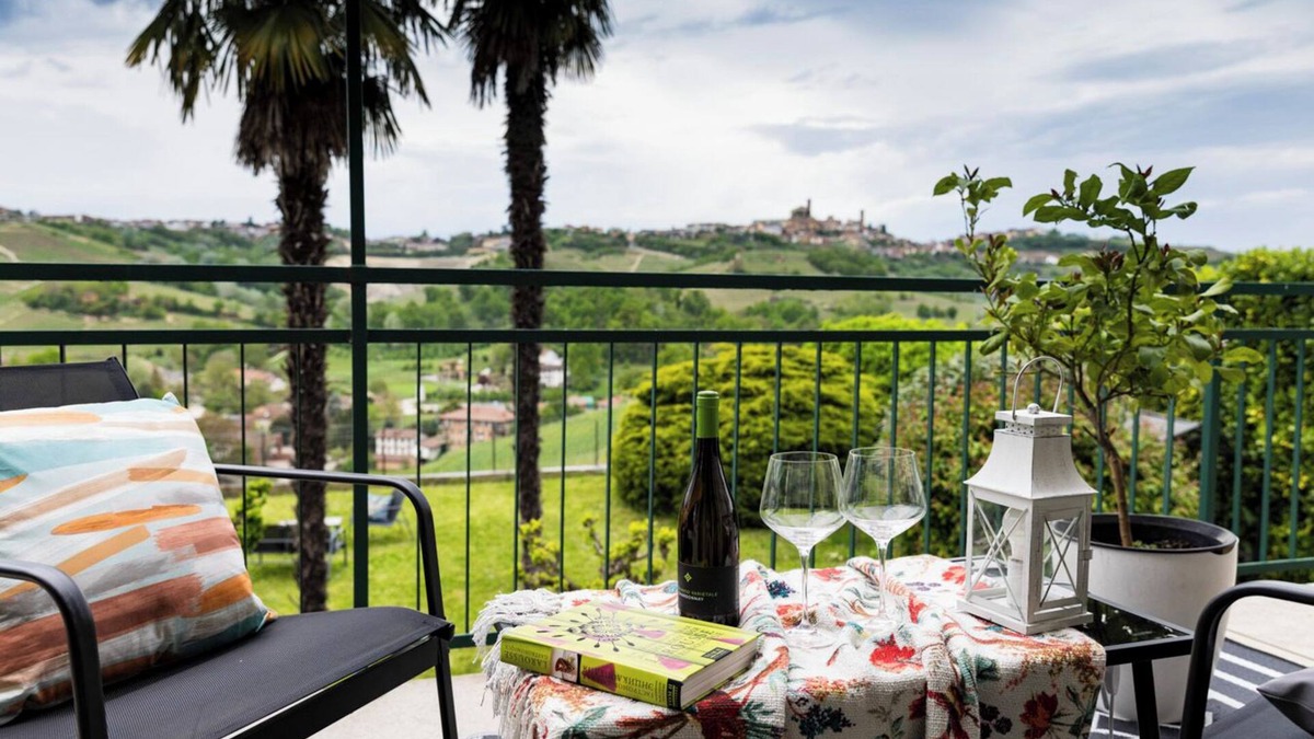 Canale Villa | Slow Villa Barbara-your Holiday Home with private Pool and A/C in Langhe & Roero