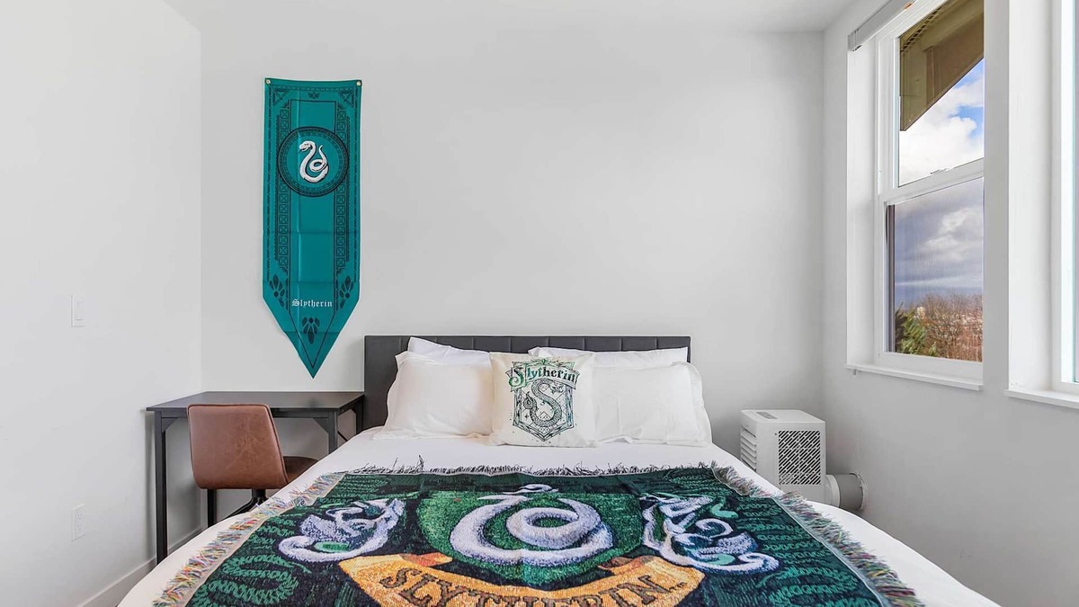 East Queen Anne Apartment | Slytherin's Secret Chamber Sweet Suite