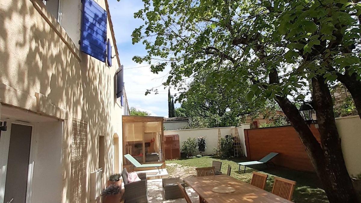 Roche-Saint-Secret House | Small apartment with private indoor pool