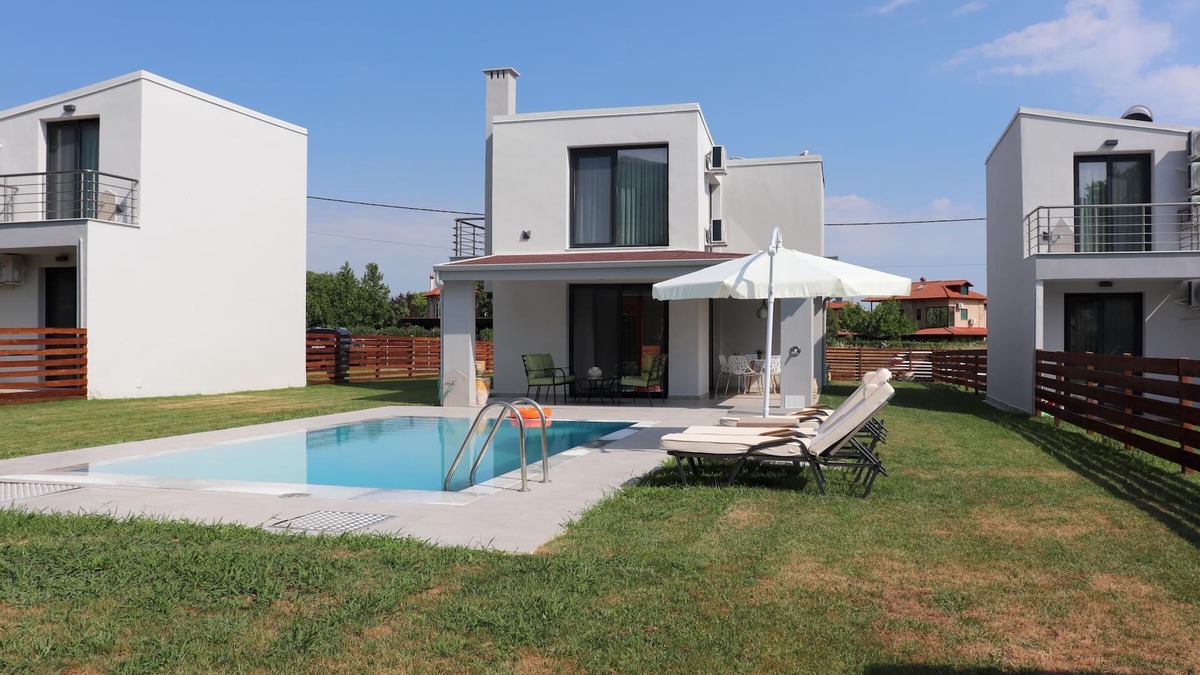 Skotina House | Small beautifully located resort with private pools.